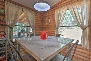 Updated Strawberry Family Cabin with 2 Private Decks