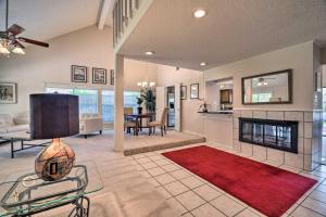Holiday Home room in Enchanted Oaks Subdivision Home in Spring TX