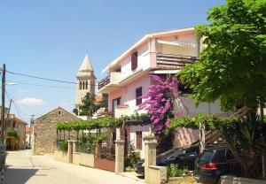 Apartments Nebo - 80 m from beach