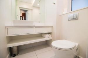 Mouille Point Mountain View 2 Bedroom