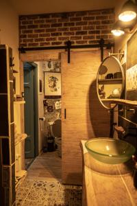 Appartements Le Refuge Ceretan, grand et bel appartement mansarde en plein centre : photos des chambres