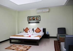 Hotel Hampi International