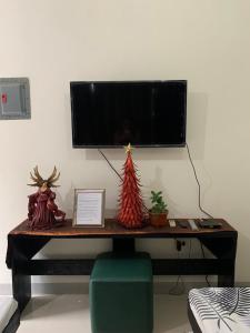 Perlies Inn Tanay Barkada House