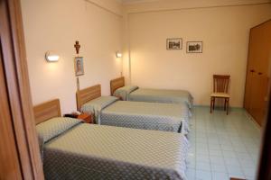 Triple Room room in Casa Piccole Ancelle di Cristo Re