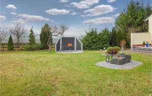 Awesome Home In Müllenbach With Kitchen