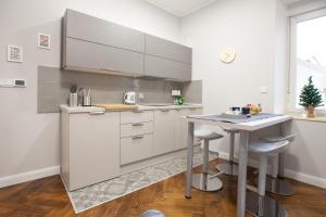 Hidden gem - Quiet & Modern - Walk everywhere