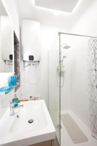 Hidden gem - Quiet & Modern - Walk everywhere