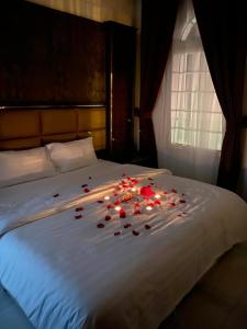 الركائز الهندسية للشقق المخدومة