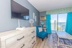 Completely Renovated King Suite Perfect for 4! Sea Mist 51306