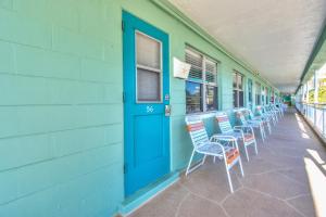 One-Bedroom Apartment room in Tropic Terrace #56 - Beachfront Rental condo