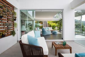 Panoramic Duplex Studio