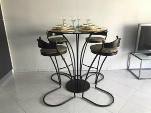 Juan Flore: Calme absolu à 100m de la plage