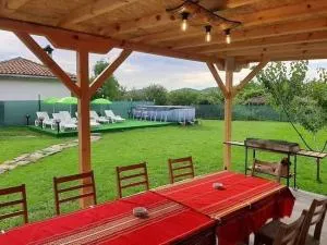 Ковачевата къща село Миндя - Rosno