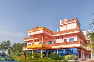 Hotel Nisarg Lodging And Restaurant - Daulatābād