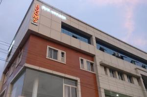 The Grand Inn
