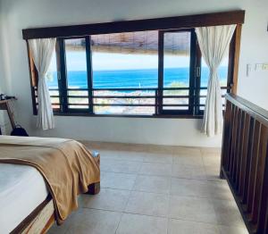 Phòng Giường Đôi Nhìn Ra Biển (Double Room with Sea View)