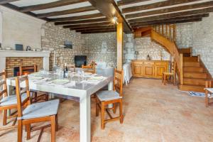 Maisons de vacances Maison de 3 chambres avec jardin clos et wifi a Assay : photos des chambres