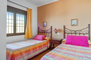 Charming house with sea view, Nerja and private pool