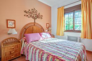 Charming house with sea view, Nerja and private pool