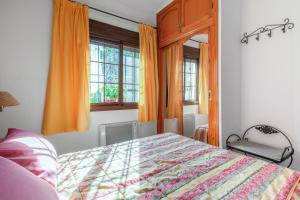 Charming house with sea view, Nerja and private pool