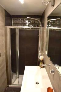 Charming Studio with Balcony in Pisticci - 45 m² with Parking