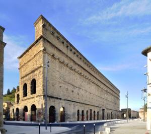 Maisons de vacances Maison chaleureuse a Orange avec piscine privee : photos des chambres