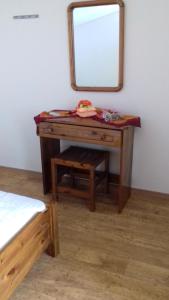 House with 3 bedrooms in Kiato with wonderful sea view and furnished balcony 100 m from th Korinthia Greece