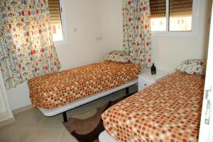 Charming Apartment in Mirleft with Balcony and Parking.