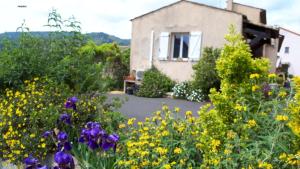 Appartement d une chambre avec terrasse amenagee et wifi a La Roquette sur Siagne a 5 km de la plage