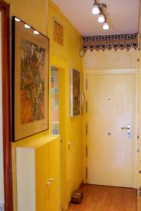 Quiet Studio in Madrid - 35 m² with Shared Pool