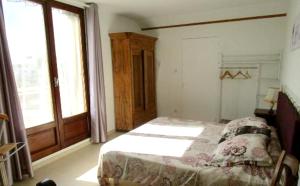 Appartement élégant à Vias avec balcon et jardin