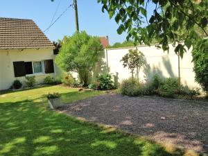 Maisons de vacances Maison de 2 chambres a Varaville a 400 m de la plage avec jardin clos et wifi : photos des chambres