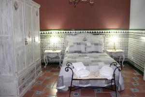 Charming House in Villanueva de los Infantes with Enclosed Garden