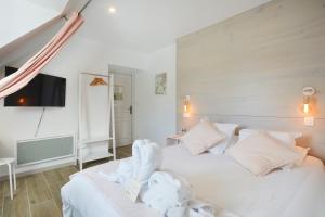 Hotels Domaine de Bersaillin : photos des chambres