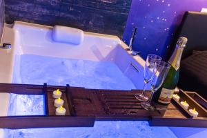 LOVE ROOM - SPECIAL AMOUREUX - HYPER CENTRE - Lorient