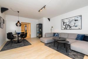 Modern Luxury Penthouse