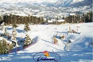 Appartements Studette dans station de ski aux pieds des pistes : photos des chambres