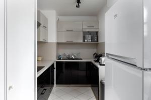 Apartment 2 Bedroomed Near Disneyland Paris with Garden Parking at Serris