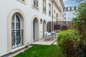 Apartment 2 Bedroomed Near Disneyland Paris with Garden Parking at Serris