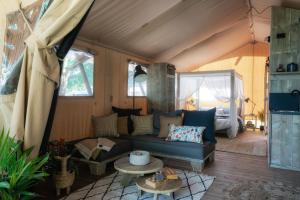 Castlemaine Gardens Luxury Safari Tents