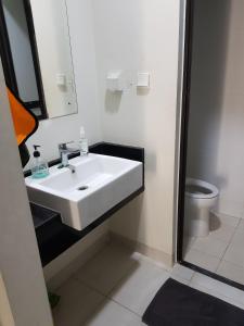 Aloha Guest House 2 - Female Only