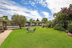 Hamilton Lakeside Motel