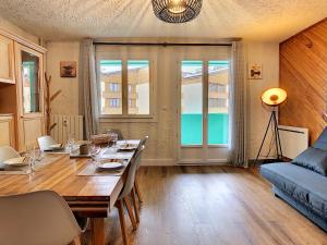 Central Park Grand 2 Pieces centre Valberg