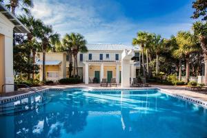 Seven-Bedroom House room in Frangista Villa - Private Pool & Outdoor Kitchen home