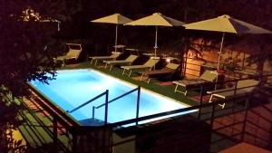 One bedroom apartement with shared pool furnished balcony and wifi at Modica
