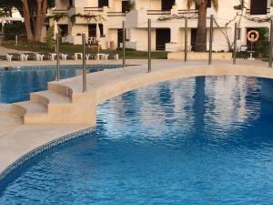 Spacious apartment in Olhos de Água 130 m² with pool