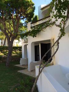 Spacious apartment in Olhos de Água 130 m² with pool