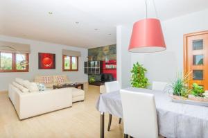 Charming Villa with Private Pool in Illes Balears