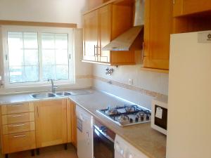 Spacious apartment in Albufeira 80 m² with shared pool