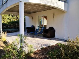 Maisons de vacances Maison de 3 chambres a La Tranche sur Mer a 800 m de la plage avec jardin clos : photos des chambres